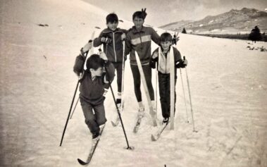Отляво-надясно: Драго Нешев, Светлин Нешев, Йордан Гергов, най-отпред -Красимир Гергов